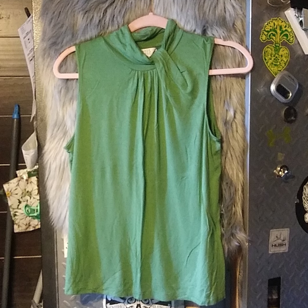 Blouses - Picture 5 of 7